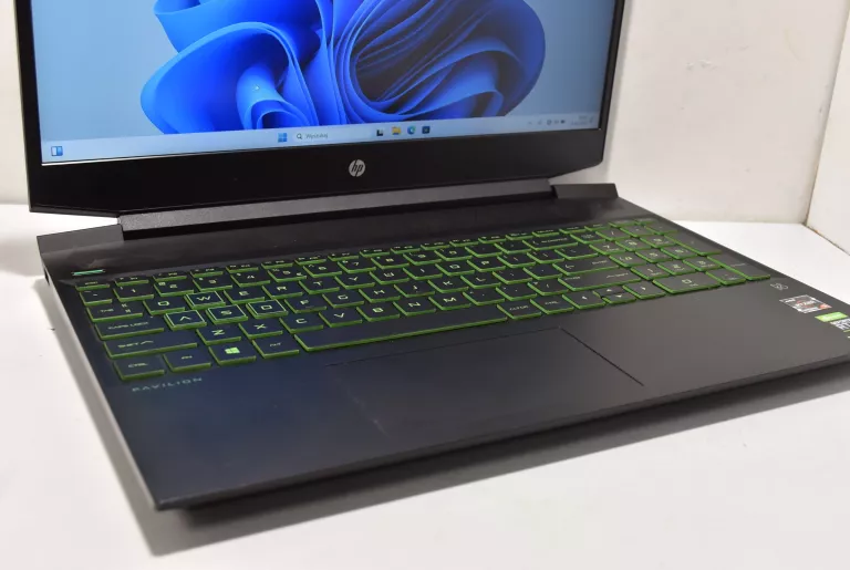 HP PAVILION GAMING RYZEN 5/16GB/512 RTX3050TI 144HZ