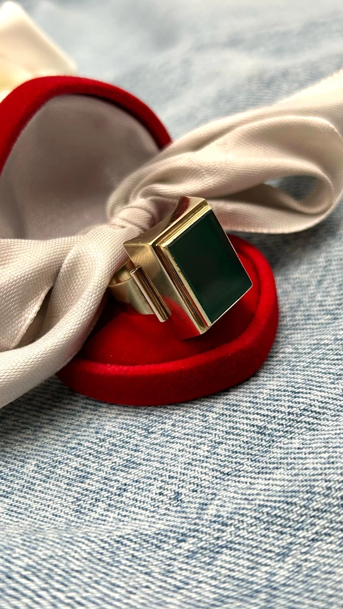 sliczny-zloty-333-sygnet-z-zielonym-kamieniem-784g-rozm-21-material-15835-2