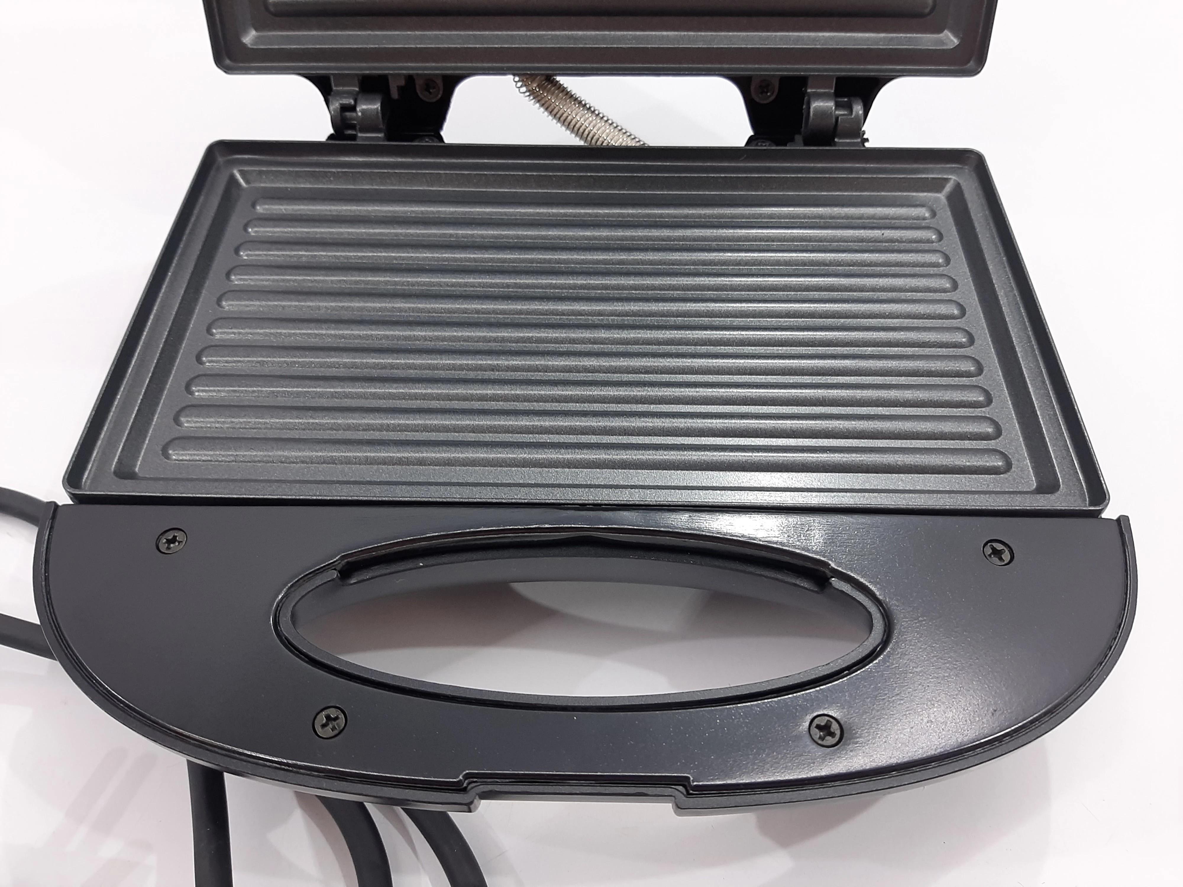 grill-elektryczny-ricco-st-19-kod-producenta-st-19
