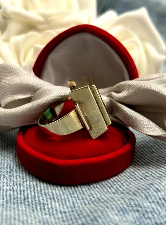 sliczny-zloty-333-sygnet-z-zielonym-kamieniem-784g-rozm-21-ean-gtin-5900025448069