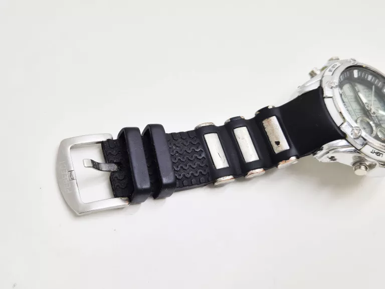 ZEGAREK PERFECT A811