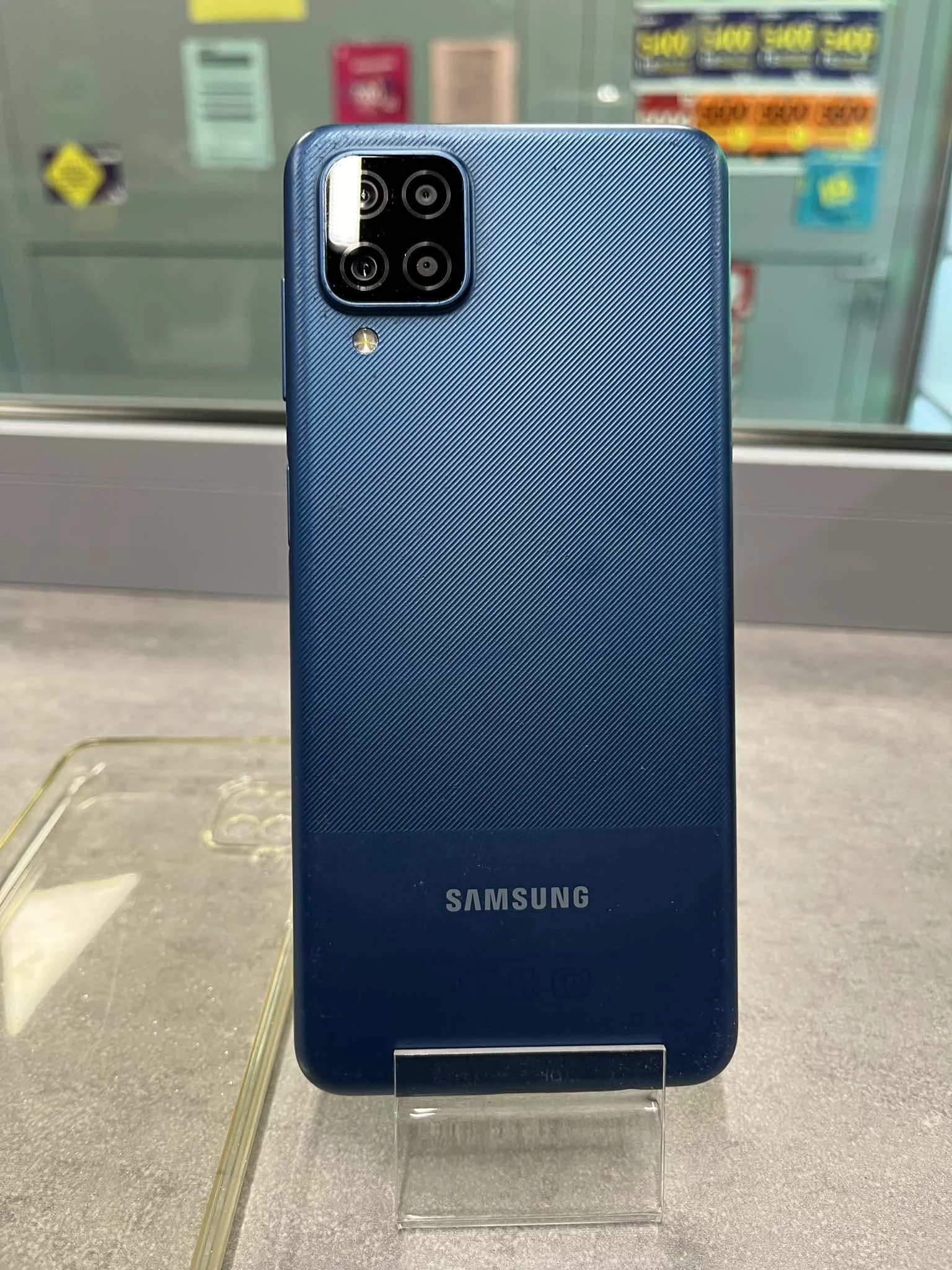 telefon-samsung-galaxy-a12-stan-11323-2