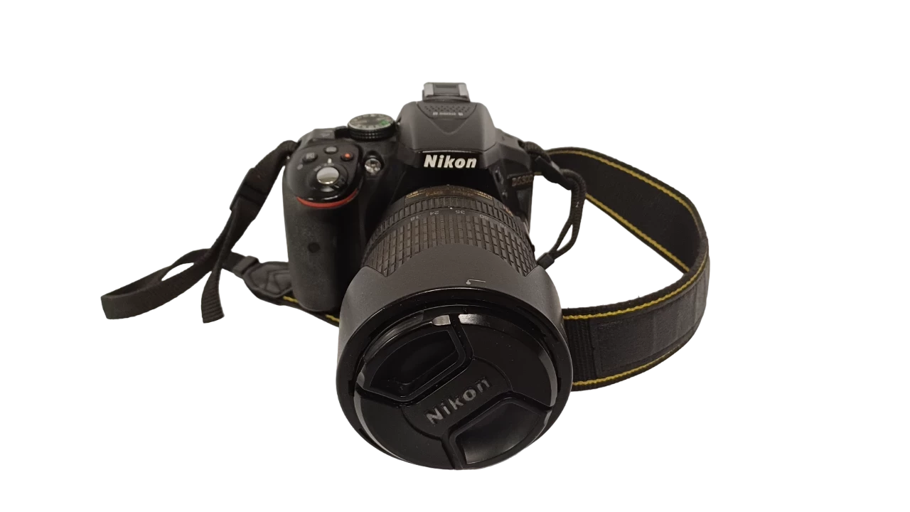 lustrzanka-nikon-d5300-korpus-18-105mm-ean-gtin-0018208997220