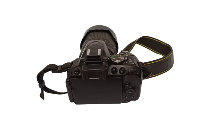 lustrzanka-nikon-d5300-korpus-18-105mm-marka-212538-254482