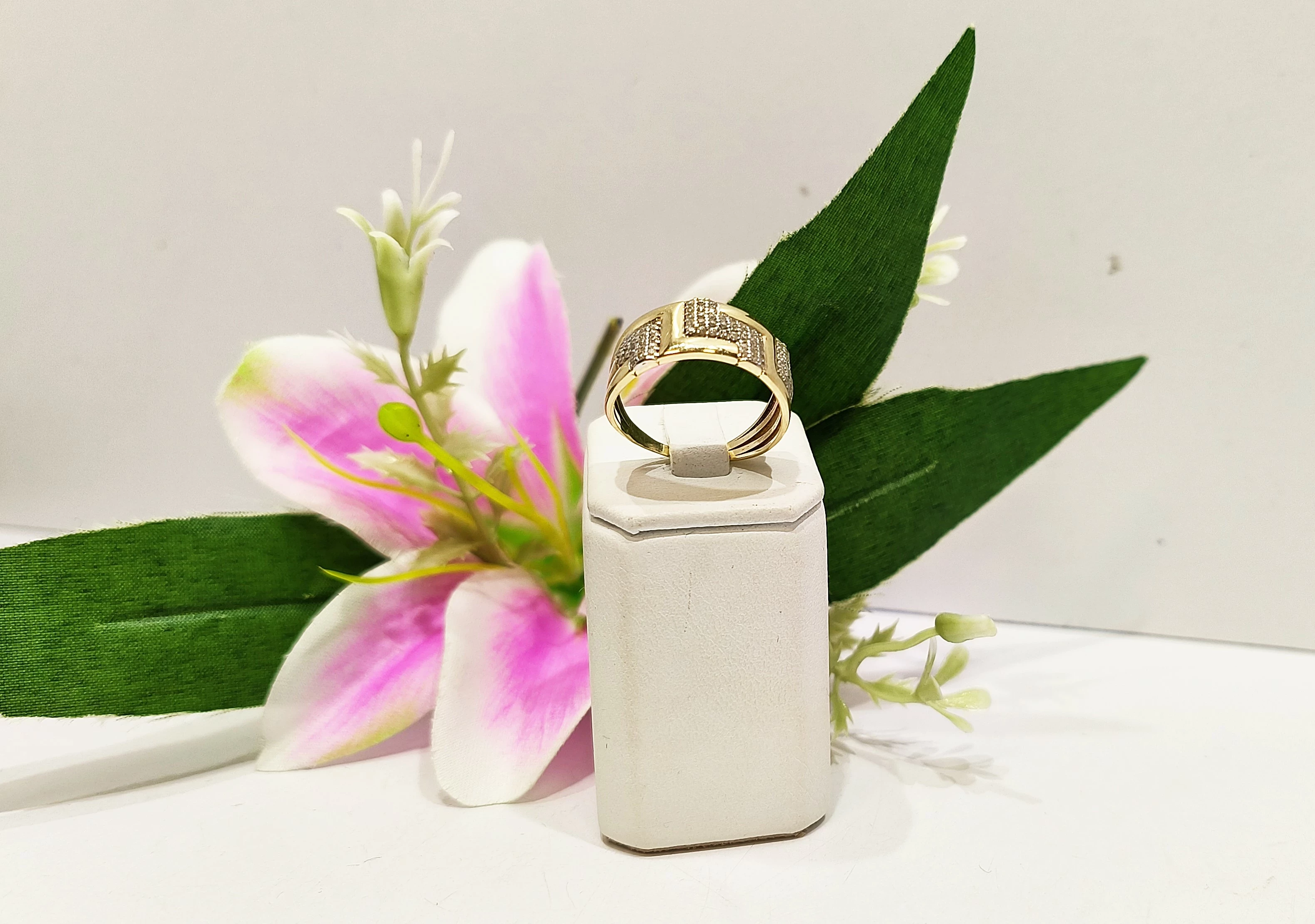 piekny-zloty-pierscionek-585-301g-kamien-17088-128