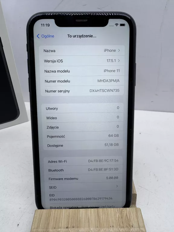 TELEFON IPHONE 11 4GB/64GB BAT:83%