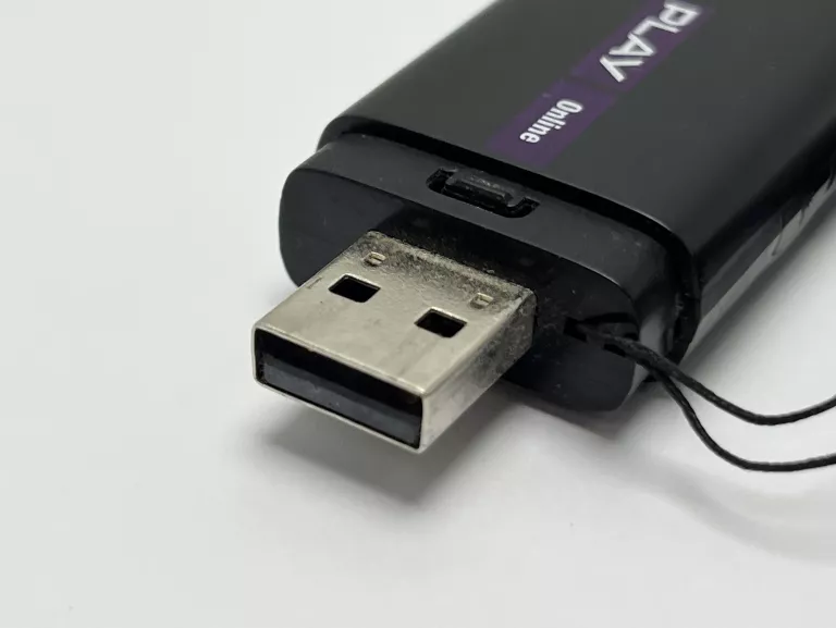 MODEM USB PLAY 4G LTE