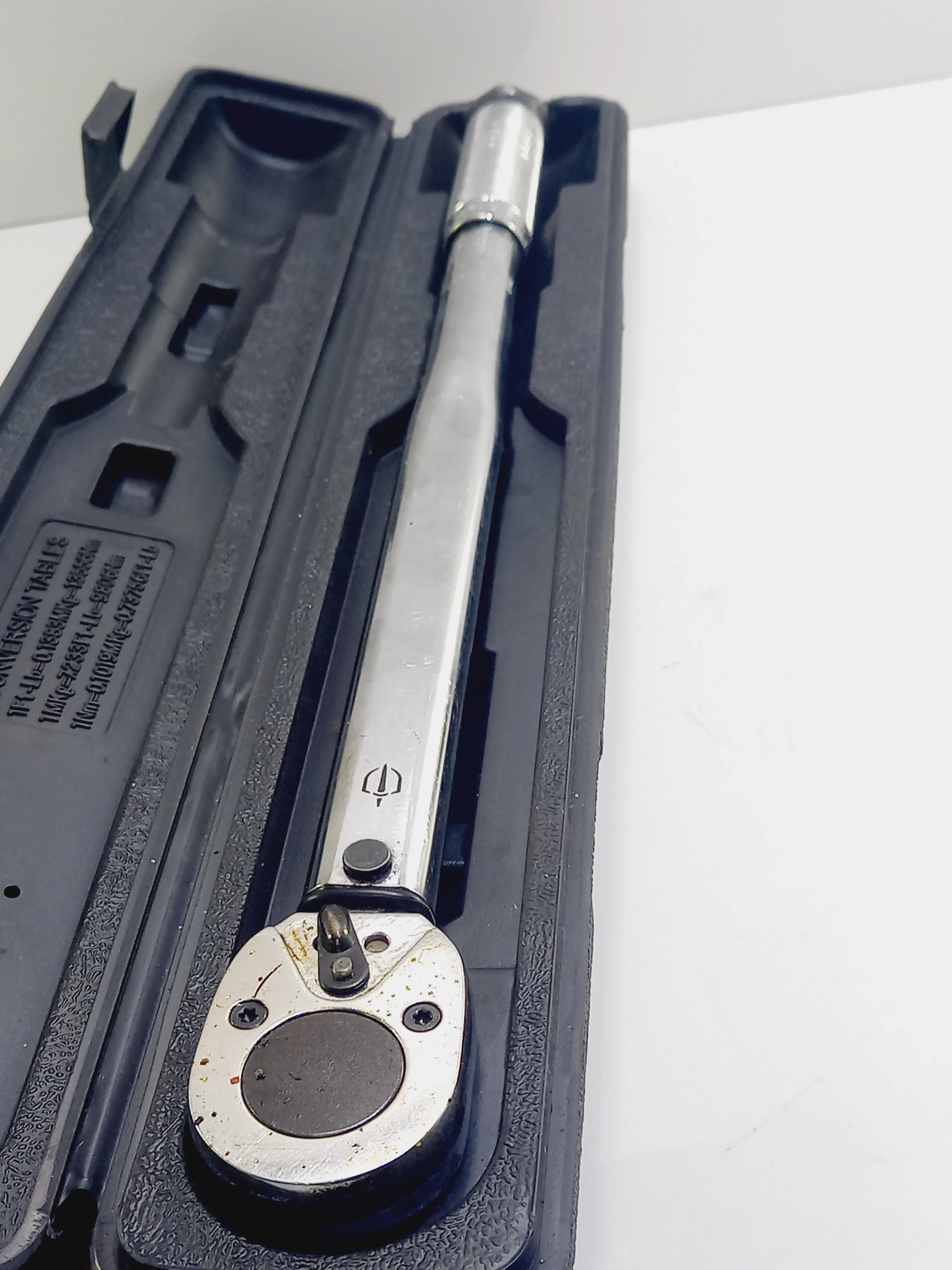 klucz-dynamometryczny-magnusson-12-marka-127509-483173