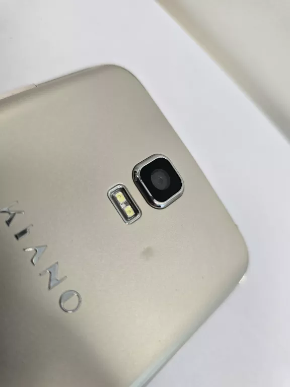 TELEFON KIANO ELEGANCE 5,5 - OPIS -