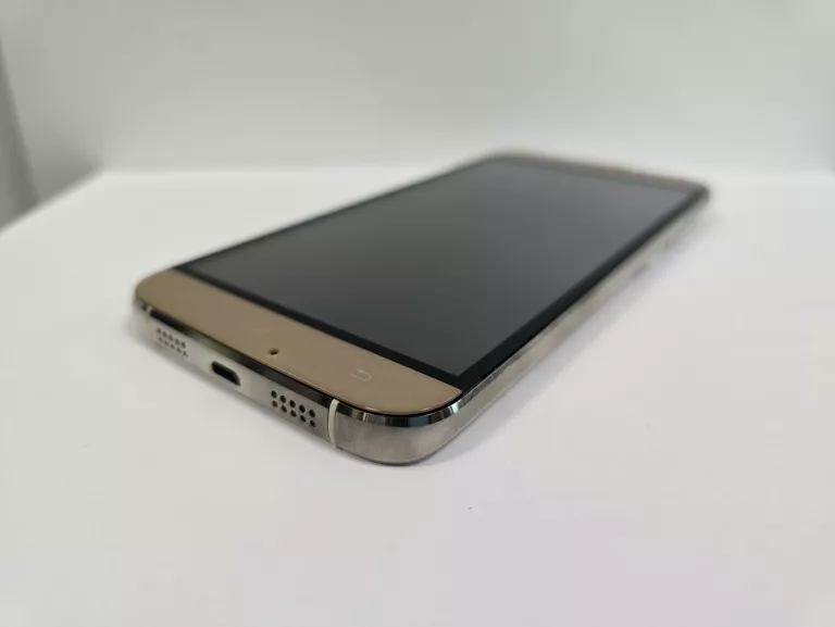 TELEFON KIANO ELEGANCE 5,5 - OPIS -