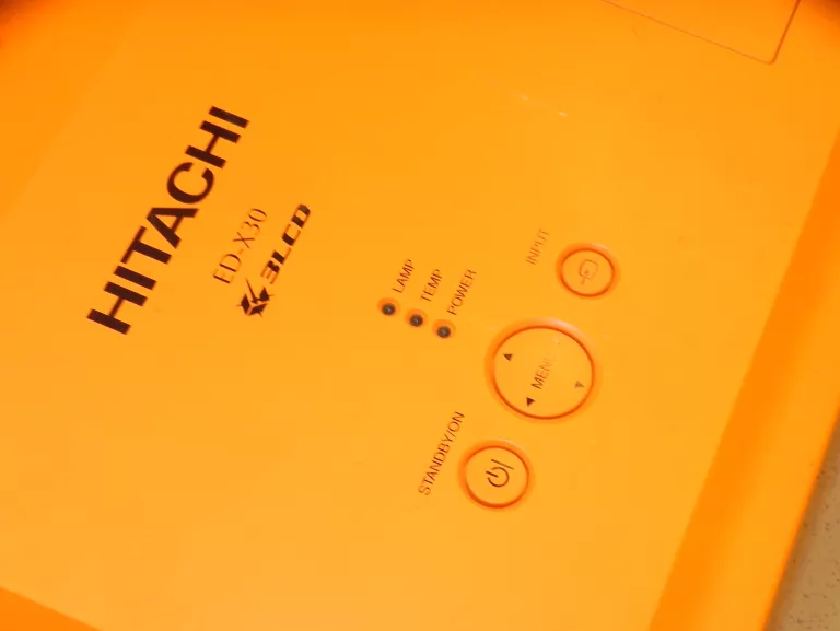 PROJEKTOR HITACHI ED-X30