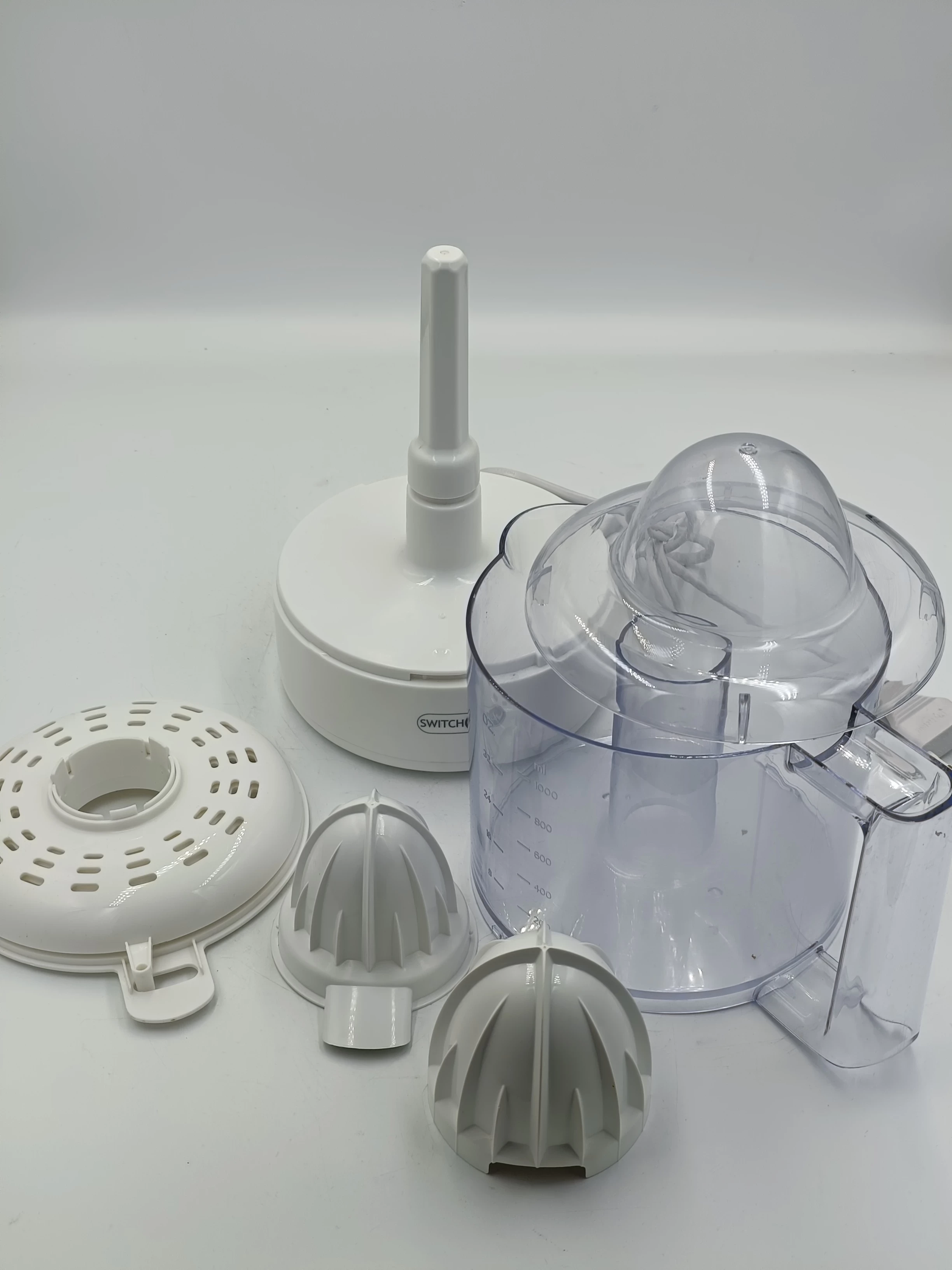 wyciskarka-do-sokow-switch-on-cp-b0101puedlko-marka-3230-669605