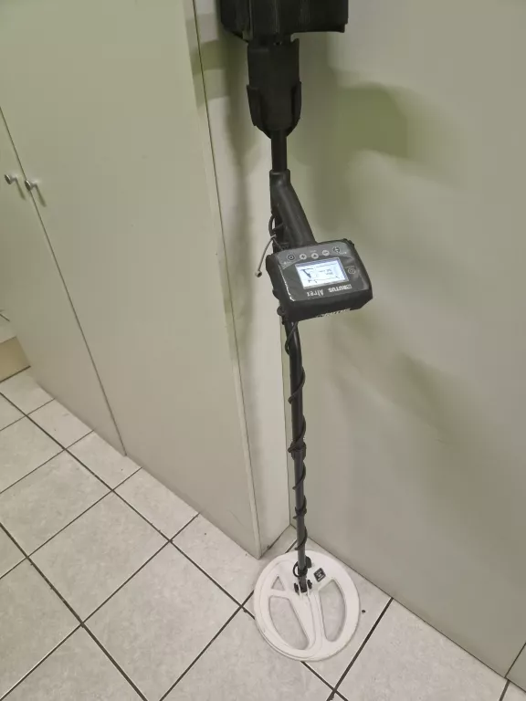 DETEKTOR / WYKRYWACZ METALI RUTUS ATREX 29DD BIAŁA CEWKA