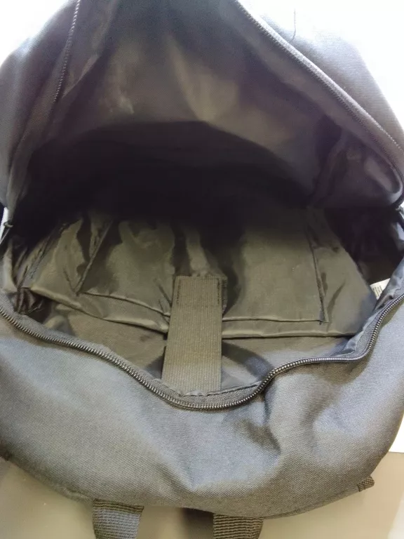 plecak-black-come-woolworth-ean-gtin-757510406630