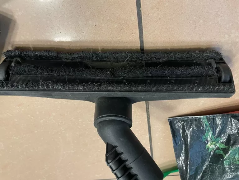 ODKURZACZ PAROWY/WODNY KARCHER SV7 2200W 1,2L
