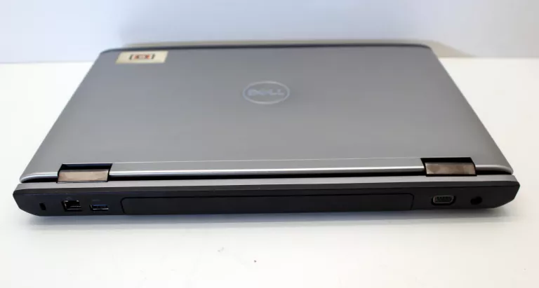 LAPTOP DELL VOSTRO 3550