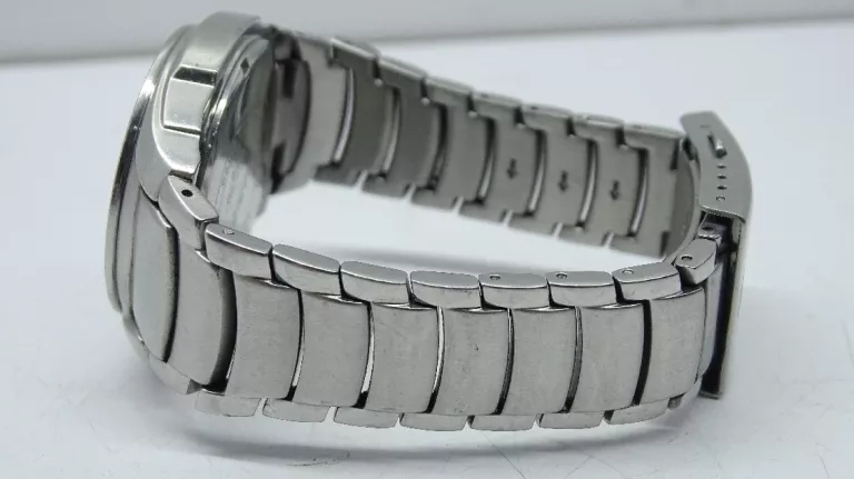 ZEGAREK CASIO EDIFICE EF-512D