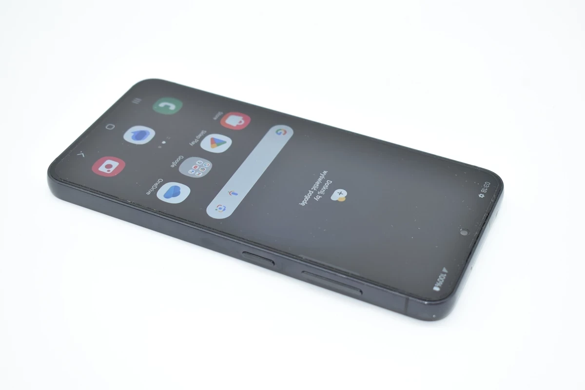 telefon-samsung-galaxy-s23-256gb8gb-sm-s911b-kod-producenta-sm-s911bzkgeue