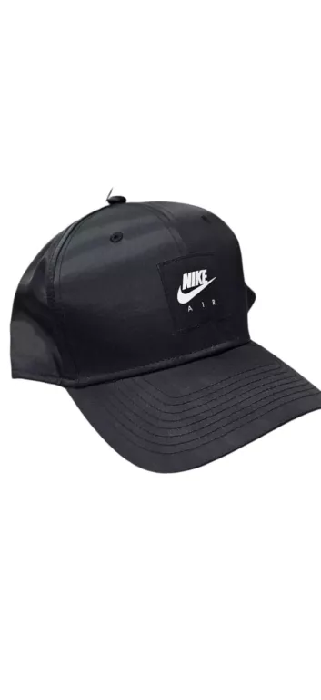 CZAPKA Z DASZKIEM NIKE DH2423-010
