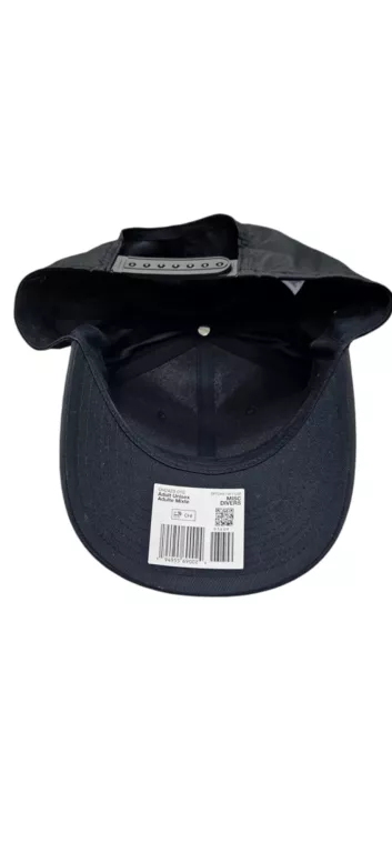 CZAPKA Z DASZKIEM NIKE DH2423-010