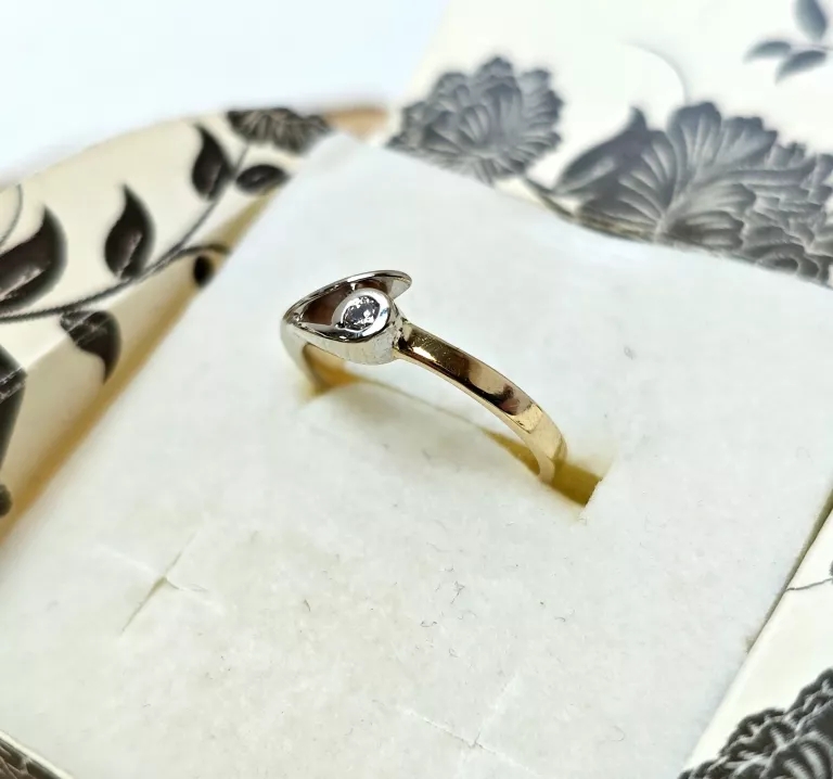 zloty-pierscionek-brylant-na-lapce-z-bialego-zlota-207gr-585-r13-rodzaj-2205-2