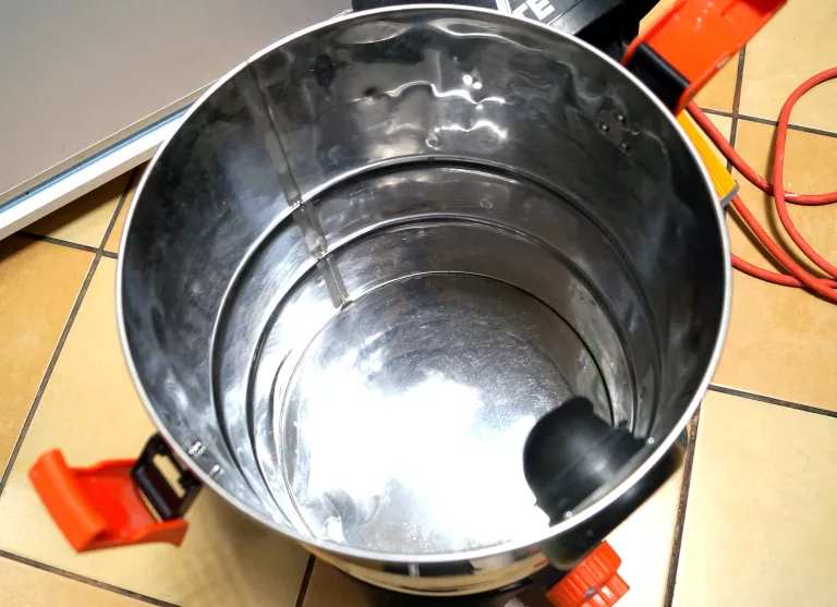 ODKURZACZ PRZEMYSŁOWY GRAPHITE 59G607