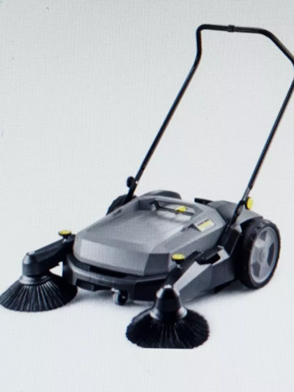 zamiatarka-reczne-karcher-km-7020-c-2sb-gwarancja-z-dnia-11092024-stan-11323-2