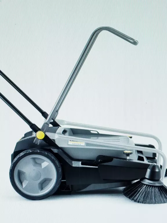 zamiatarka-reczne-karcher-km-7020-c-2sb-gwarancja-z-dnia-11092024-model-km-7020-c-2sb