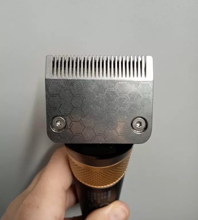 BABYLISS MASZYNKA DO STRZYŻENIA WŁOSÓW LITHIUM POWER E986E