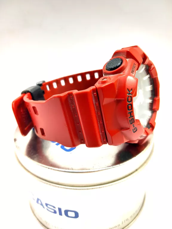 ZEGAREK MĘSKI CASIO G-SHOCK GA-700-4A