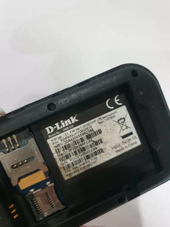 ROUTER D-LINK DWR-932 LTE 2.4 GHZ,