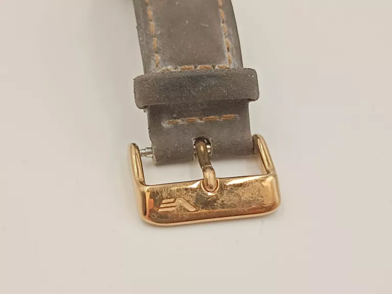 zegarek-vostok-europe-08013000-ksztalt-koperty-129223-2