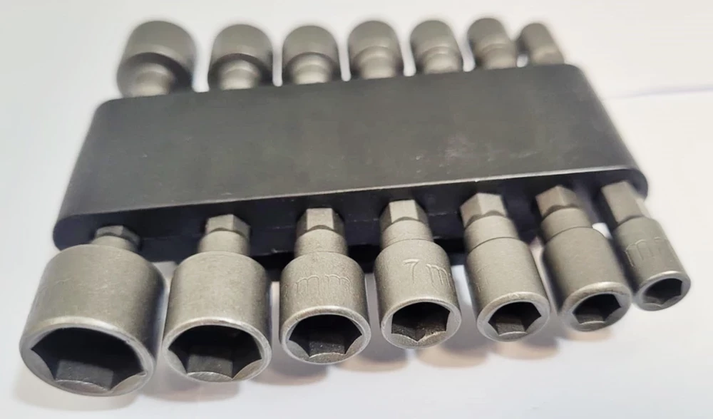 zestaw-nasadek-bitow-do-wkretarki-ean-gtin-5907364217554