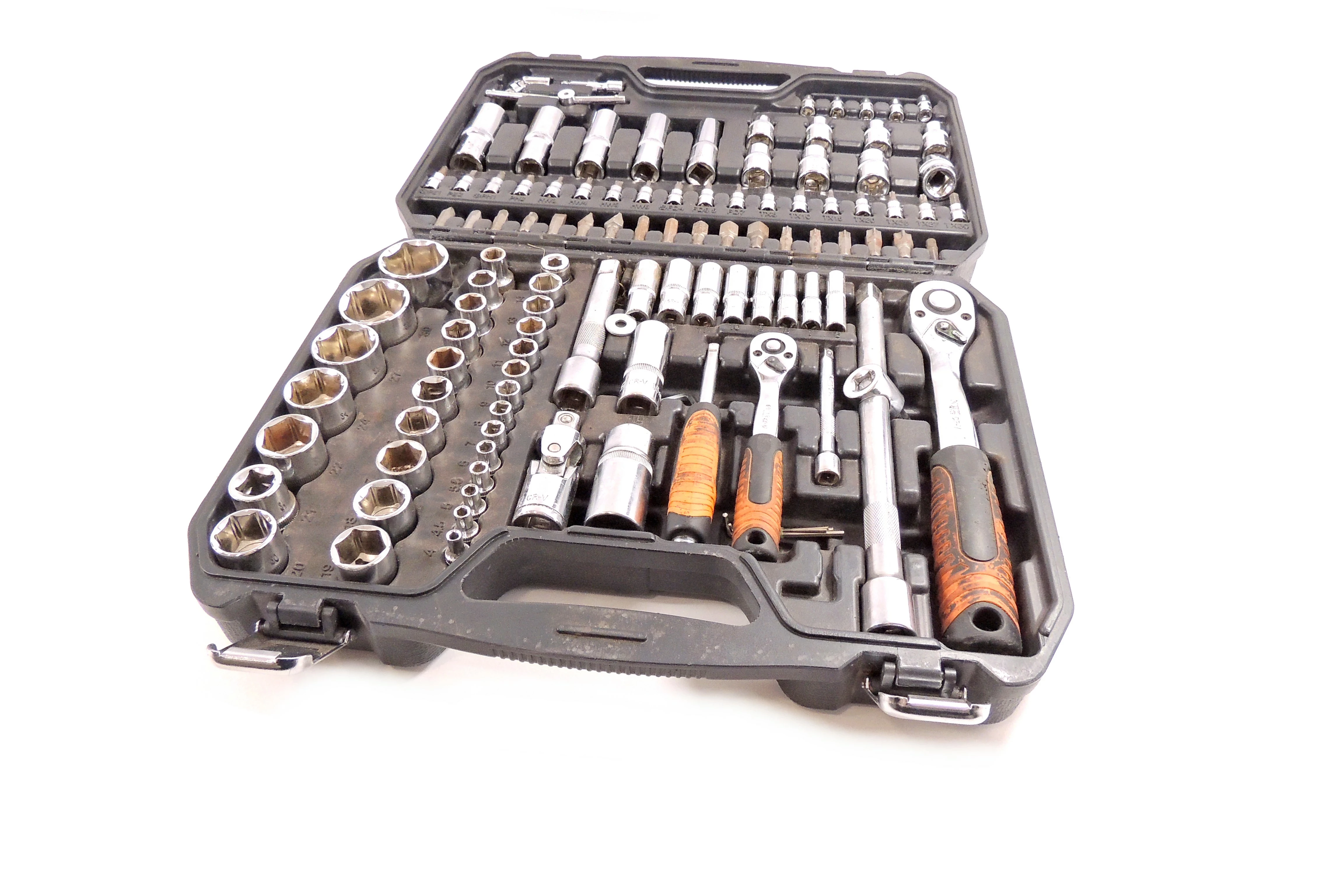 neo-zestaw-kluczy-nasadowych-110e-12-14-torx-bity-walizka-10-211-kod-producenta-zestaw-kluczy-nasadowych