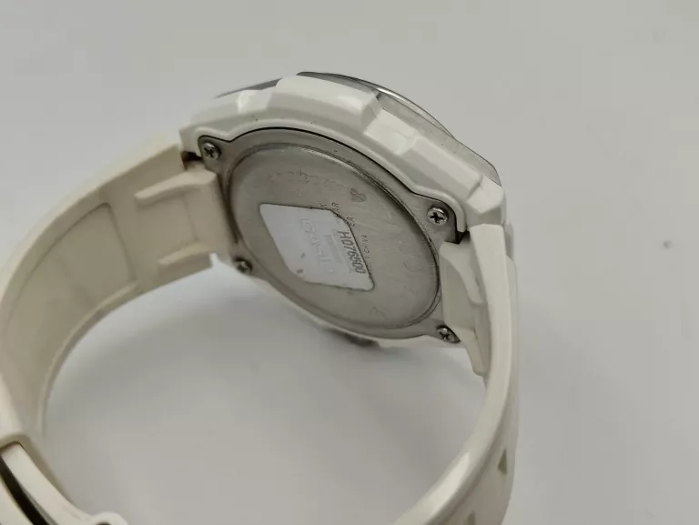 ZEGAREK DAMSKI KWARCOWY CASIO BIAŁY