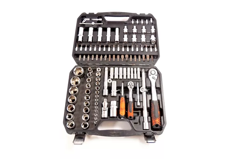 neo-zestaw-kluczy-nasadowych-110e-12-14-torx-bity-walizka-10-211-gwiezdna-21-elblag