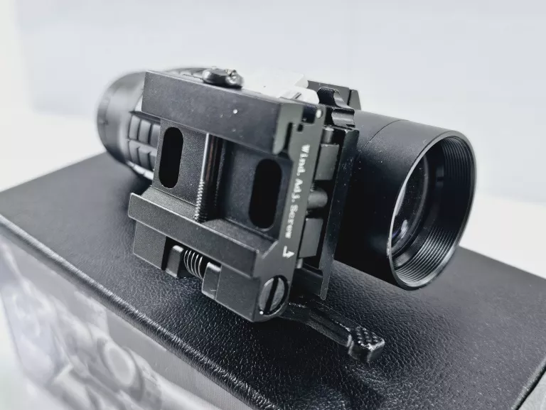 LUNETA MAGNIFIER 3X35 THETA OPTICS ASG