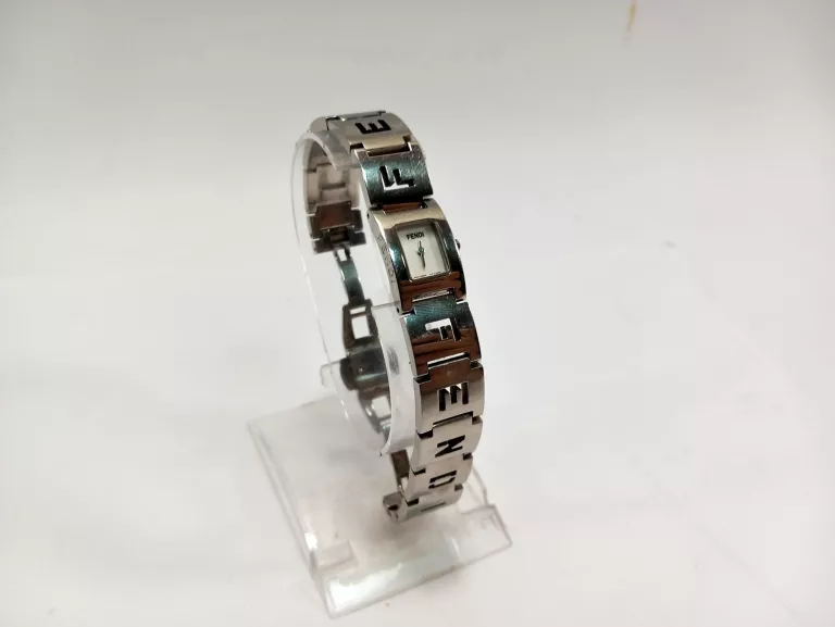 ZEGAREK DAMSKI FENDI