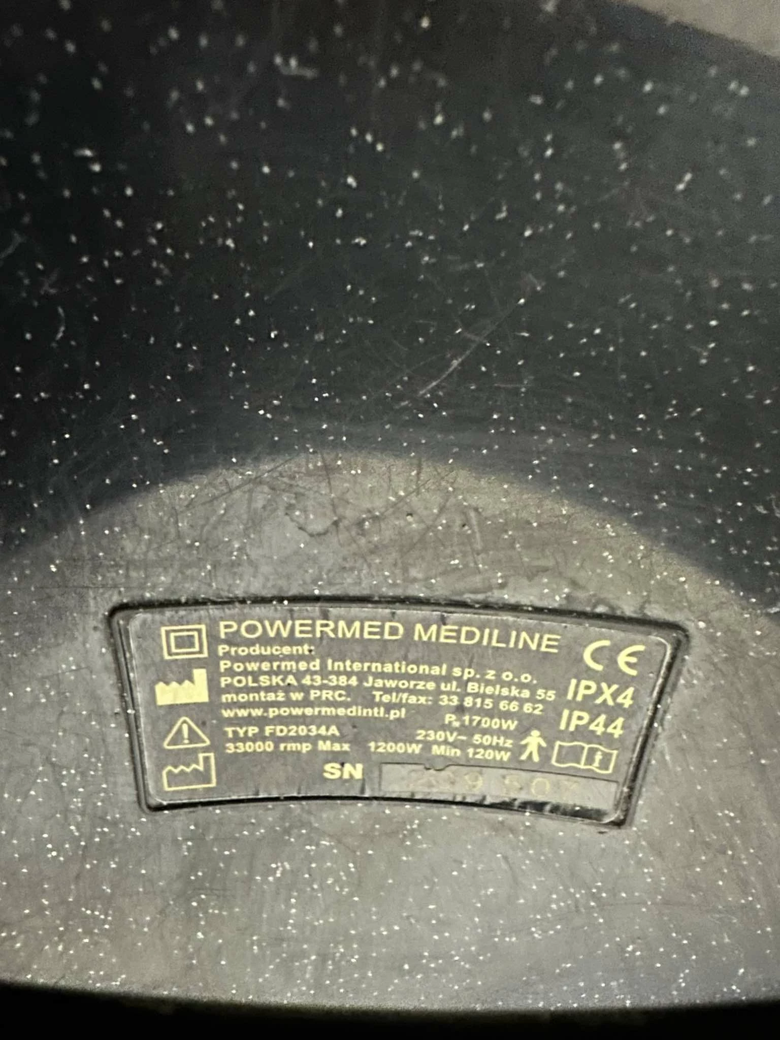 odkurzacz-pioracy-powermed-mediline-fd2034a-kod-producenta-queen-of-air