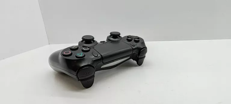 pad-ps4-opis-ean-gtin-0711719504290