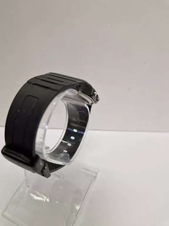 zegarek-casio-illuminator-f105-czarny-at-dobry-stan-ksztalt-koperty-129223-1