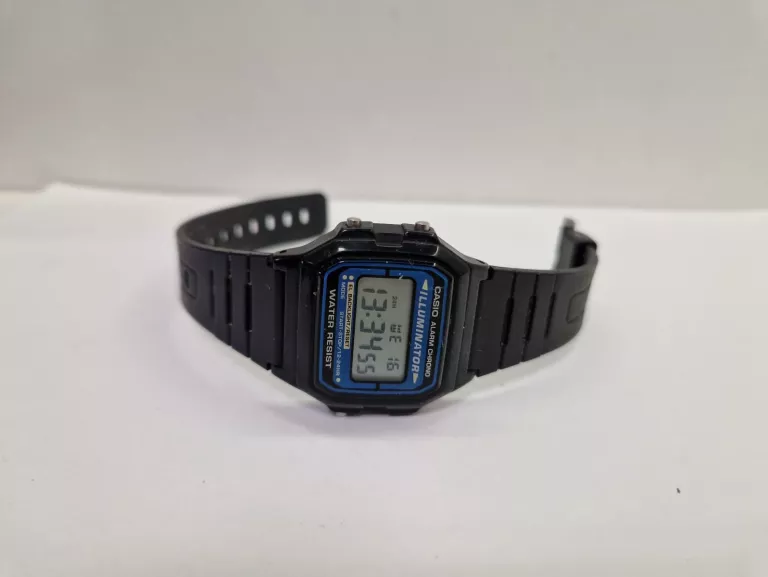 ZEGAREK CASIO ILLUMINATOR F105 CZARNY @DOBRY STAN