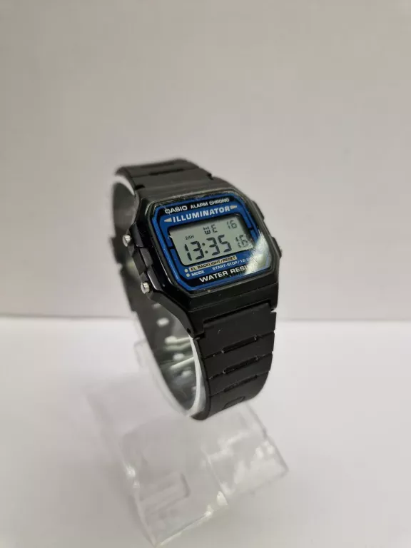 zegarek-casio-illuminator-f105-czarny-at-dobry-stan-mechanizm-18738-1