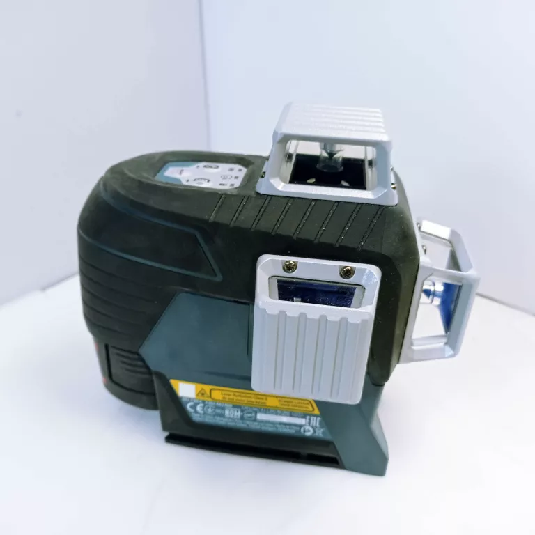 BOSCH GLL 3-80 C LASER LINIOWY KRZYŻOWY PŁASZCZYZNOWY 3-WIĄZKOWY 360°