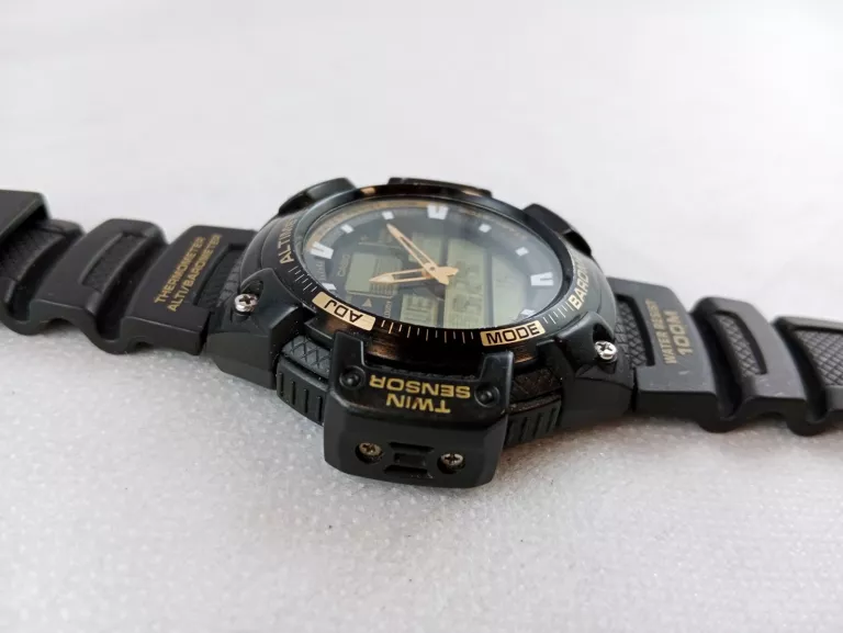 ZEGAREK CASIO ILLUMINATOR SGW-400H