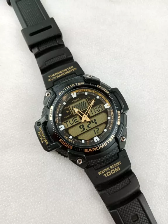 ZEGAREK CASIO ILLUMINATOR SGW-400H