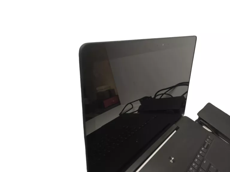 LAPTOP RAZER BLADE PRO 17 (2017) | RZ09-01663 / GTX1080 / I7 / 32GB / 512