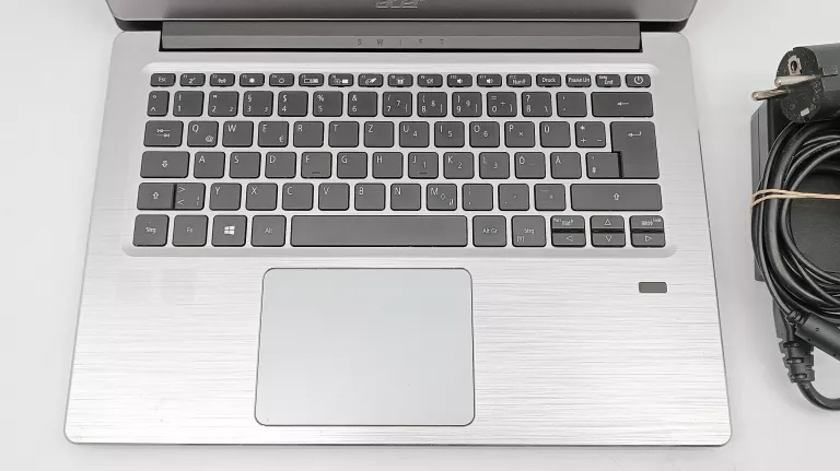 LAPTOP ACER SWIFT 3 CORE I7-8 12GB RAM GF MX250