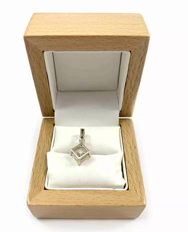 sliczna-srebrna-zawieszka-pr925-rodzaj-2205-2