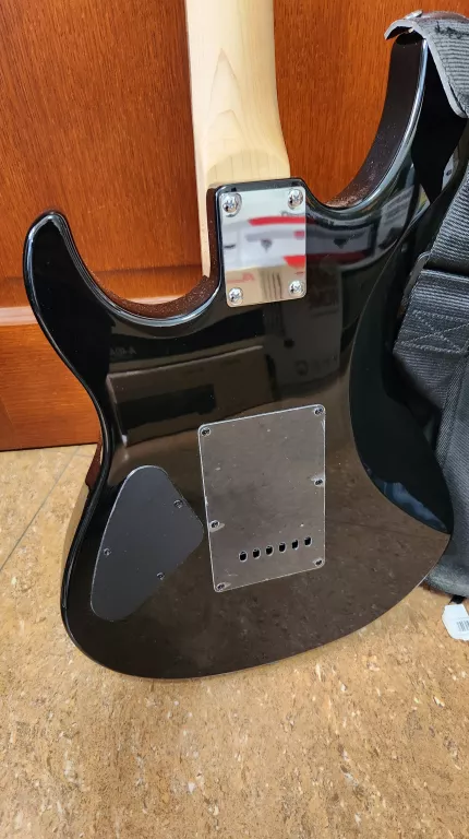 gitara-yamaha-erg-121c-kolor-249512-1647413